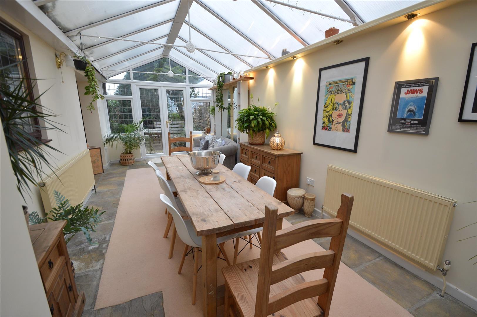 14 Great House Meadow, Llantwit Major, Vale Of Glamorgan CF61 1SU